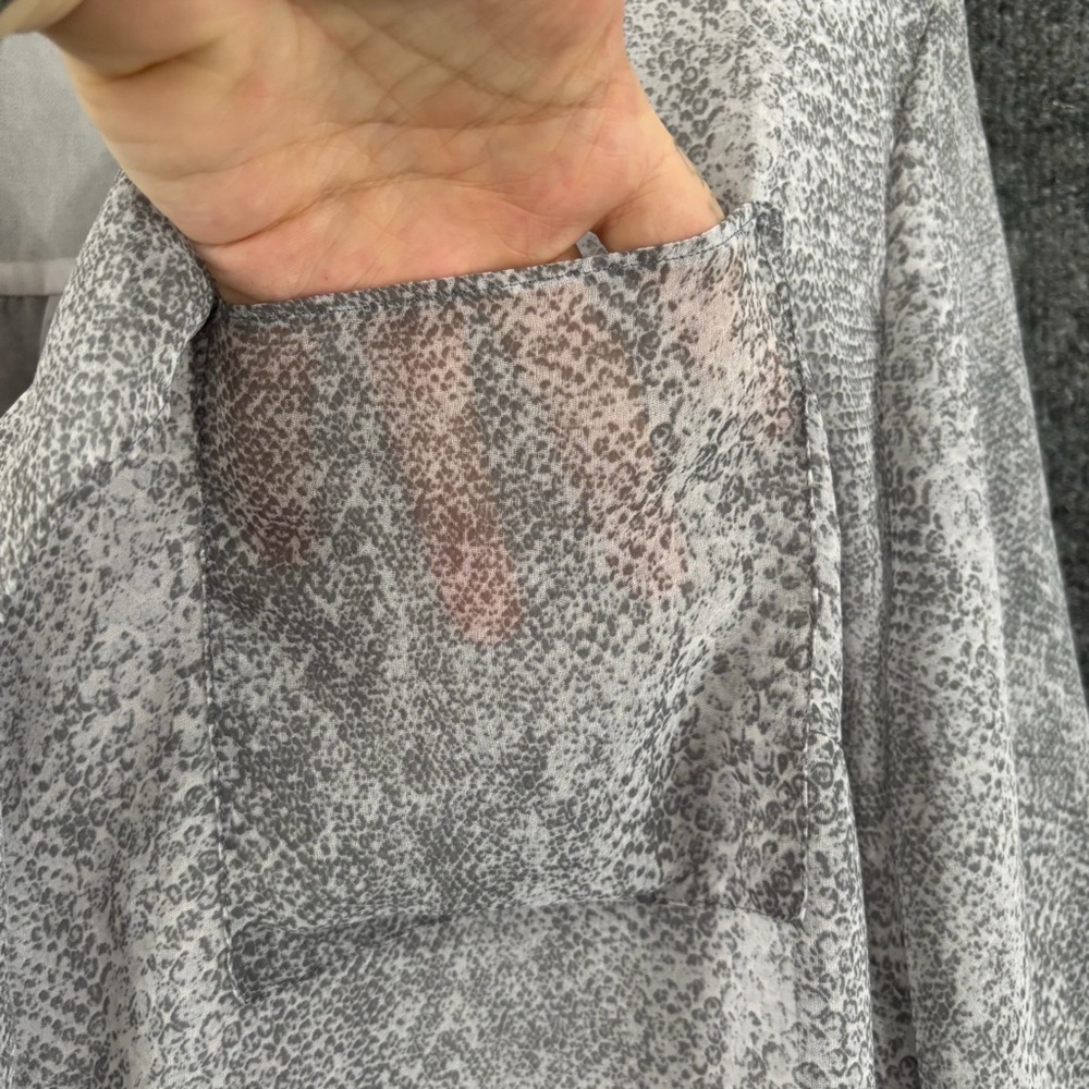 Calvin Klein Womens Gray Snakeskin Print Top Size 2X Pullover Office Career - Picture 5 of 10